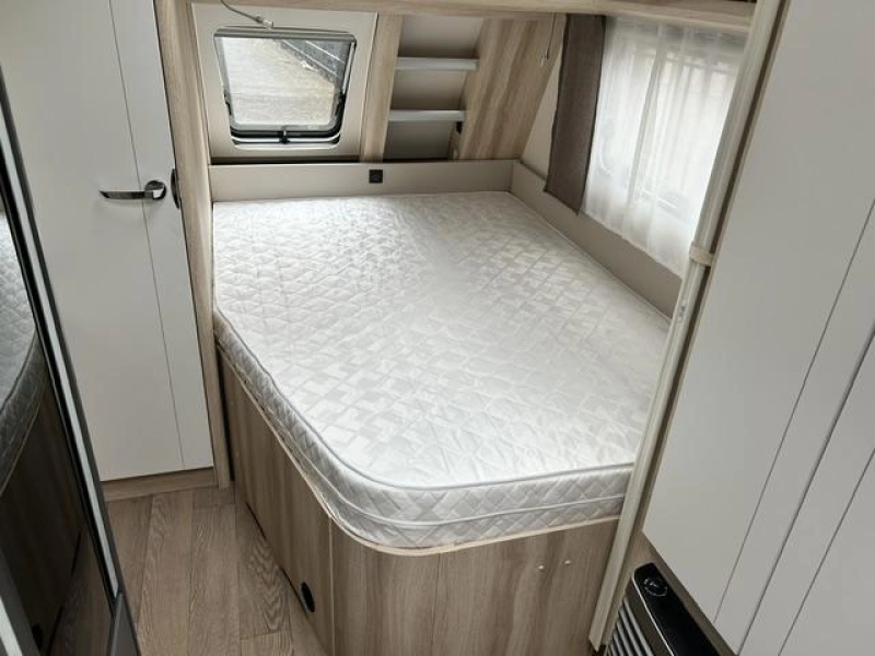 Hobby De Luxe 460 UFE Nieuw 2026  foto: 11