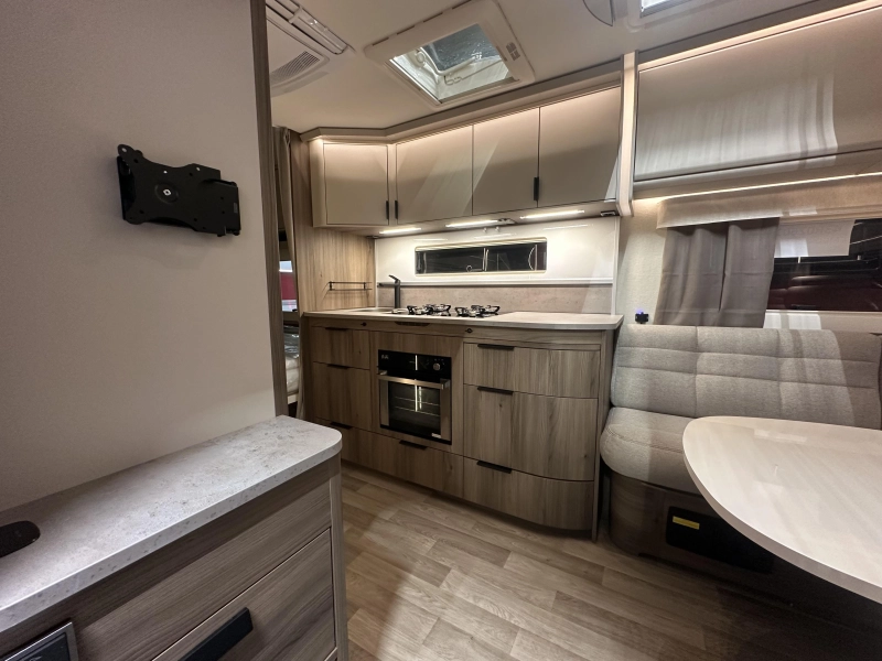 Kabe Royal 520 XL Model 2026 - Nieuw  foto: 7