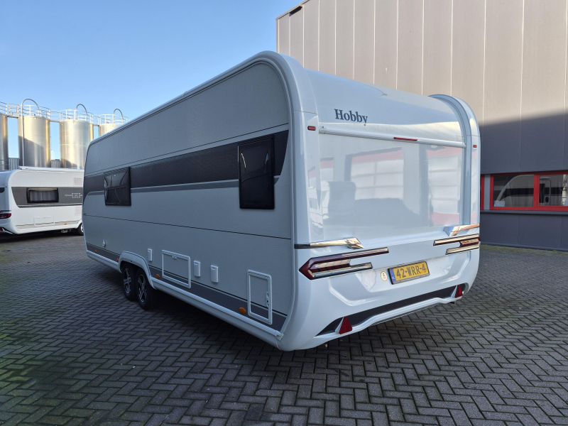 Hobby Maxia 660 WQM in nieuwstaat  foto: 18