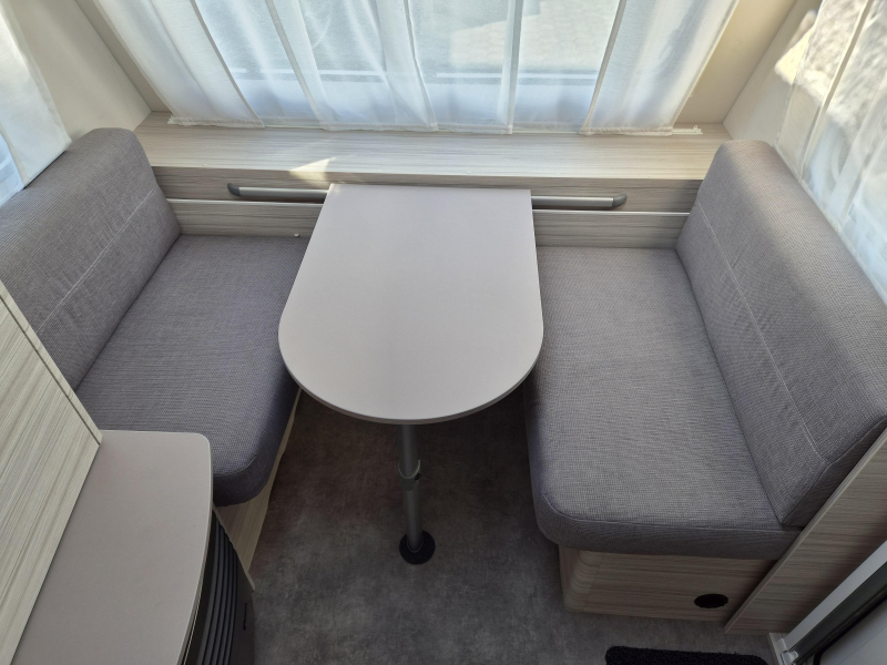 Dethleffs C'Joy 460 LE - Enkele bedden -  foto: 5