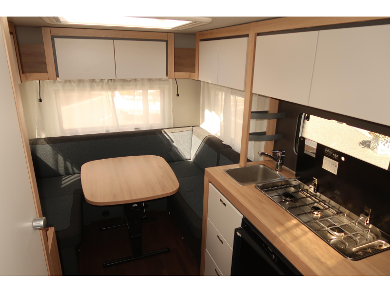 Knaus Sport 450 FU ZGAN !! MET VOORTENT  foto: 16