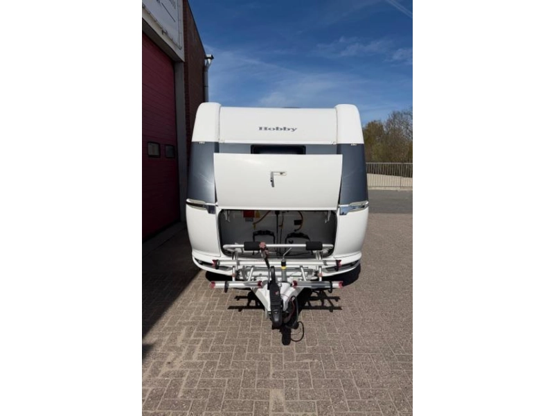 Hobby Excellent 495 UFE Incl. Mover Luifel  foto: 8