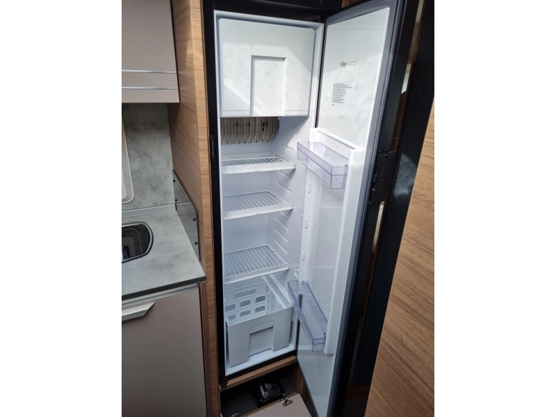 Knaus Sport 500 KD - Stapelbed - Airco  foto: 14