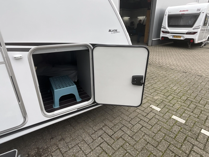 Knaus Sport en Fun 480 QL VOORTENT-UNIEK 