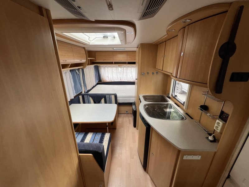 Dethleffs Camper 510 TK stapelbed  foto: 2