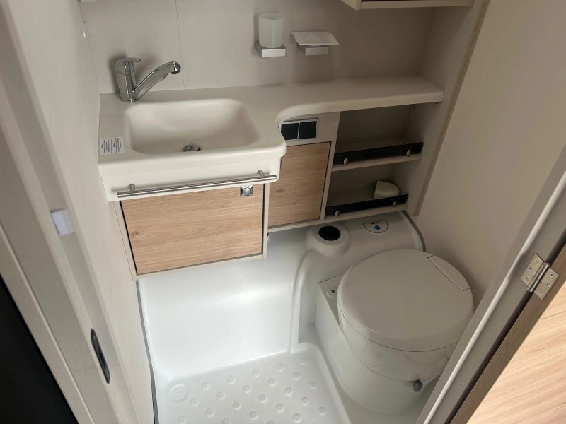 Dethleffs Nomad Avantgarde 510 LE MOVER+LUIFEL+AIRCO  foto: 9