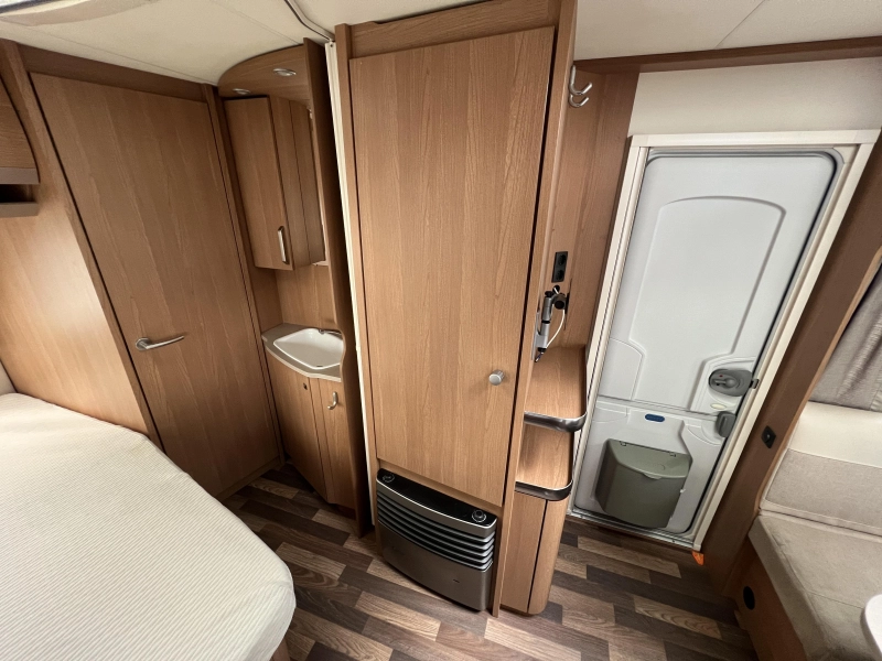 Knaus Sport 450 FU Mover, Fiamma Zakluifel,  foto: 10