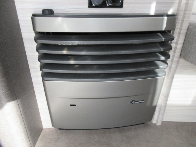 Dethleffs C'Joy 460 LE MET MOVER EN BOILER  foto: 15