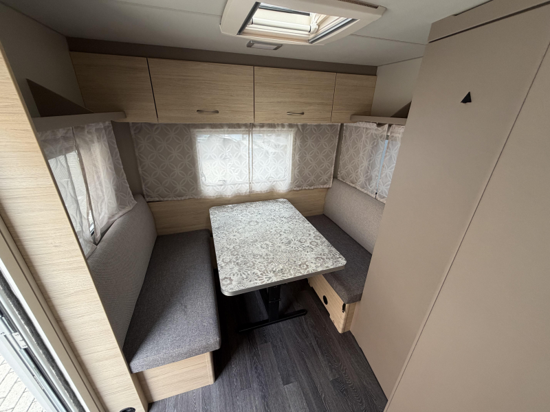 Weinsberg CaraCito 470 EU Enkele bedden  foto: 7