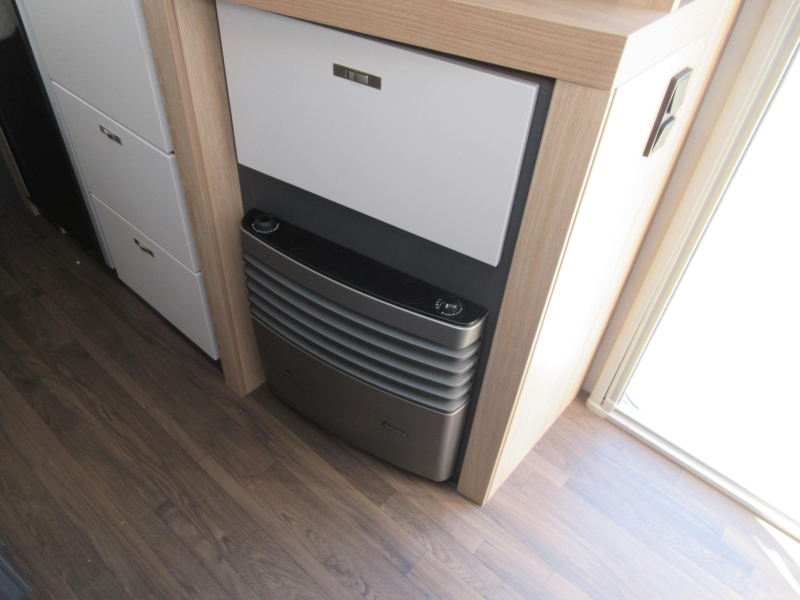 Knaus Sport Platinum 420 QD !! NIEUW BINNEN !!  foto: 9