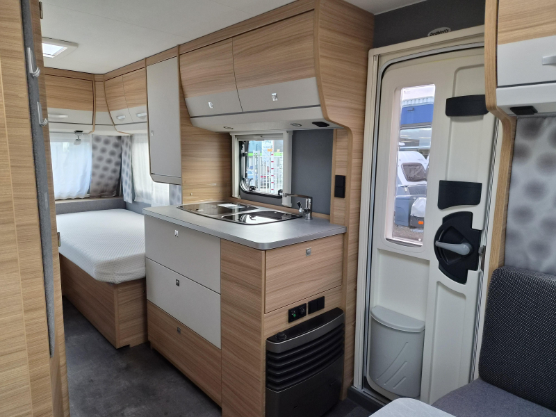 Dethleffs Camper Avantgarde 460 EL Enkele bedden - Mover  foto: 6