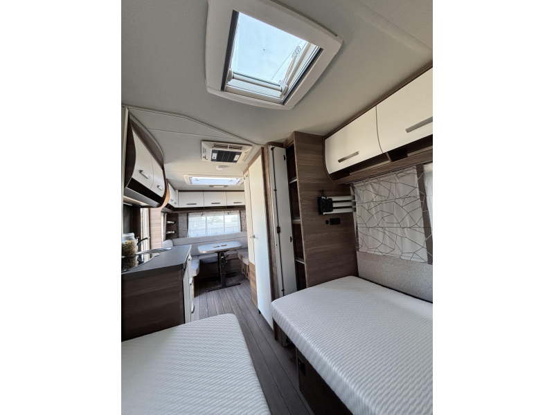 Knaus Sport Silver Selection 500 EU UNICO VOORTENT  foto: 19