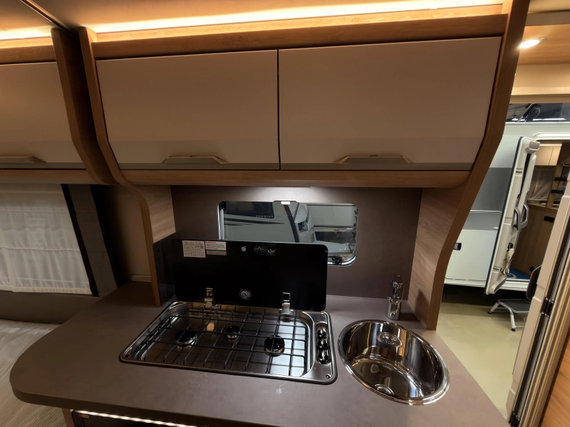 Knaus Sudwind Black Selection 500 EU Vloerverwarming+HRCmatras  foto: 17