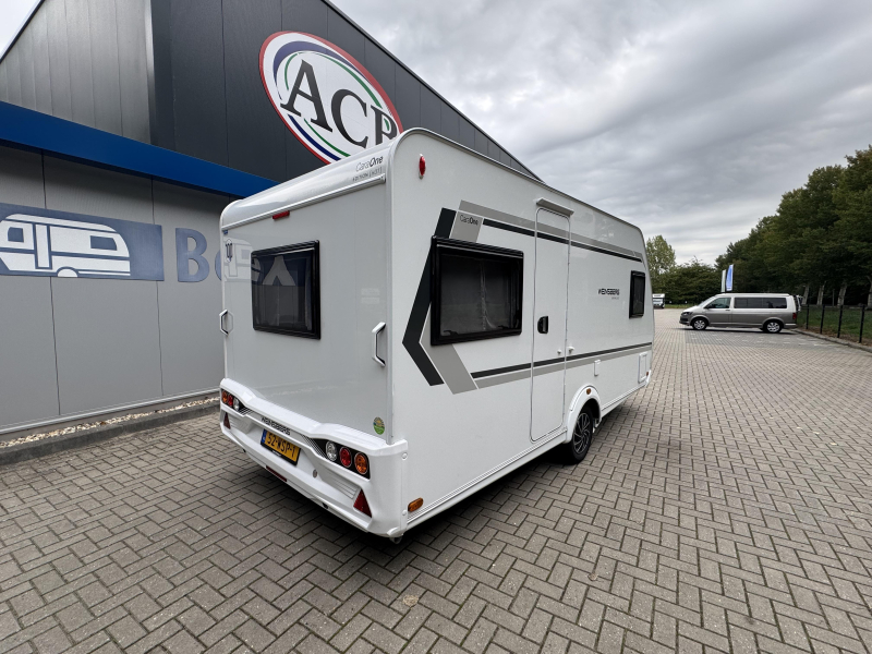 Weinsberg CaraOne Edition HOT 450 FU incl Mover en deel tent  foto: 18