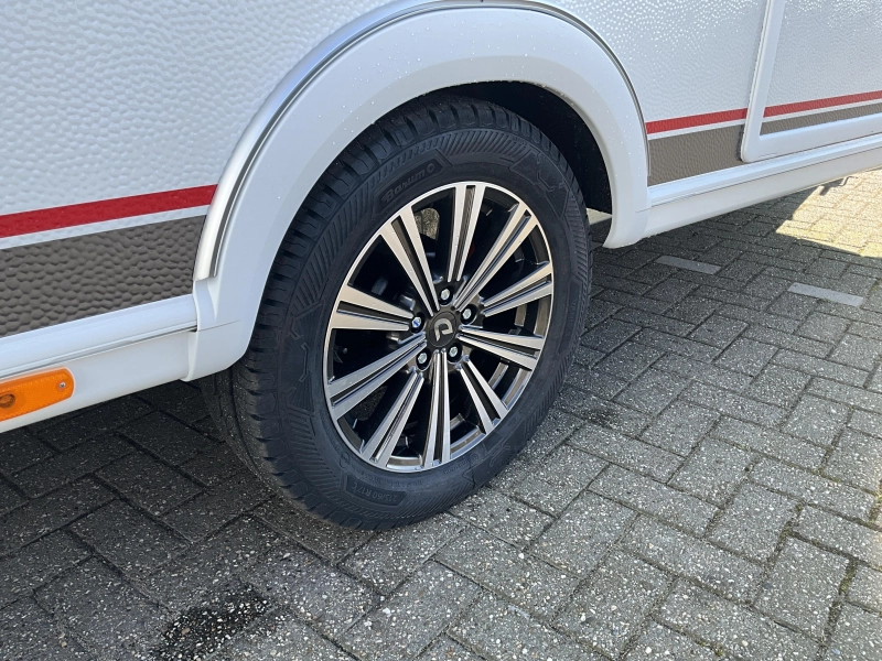Dethleffs Camper 460 EL MOVER-LUIFEL-FIETSENDRGR  foto: 17