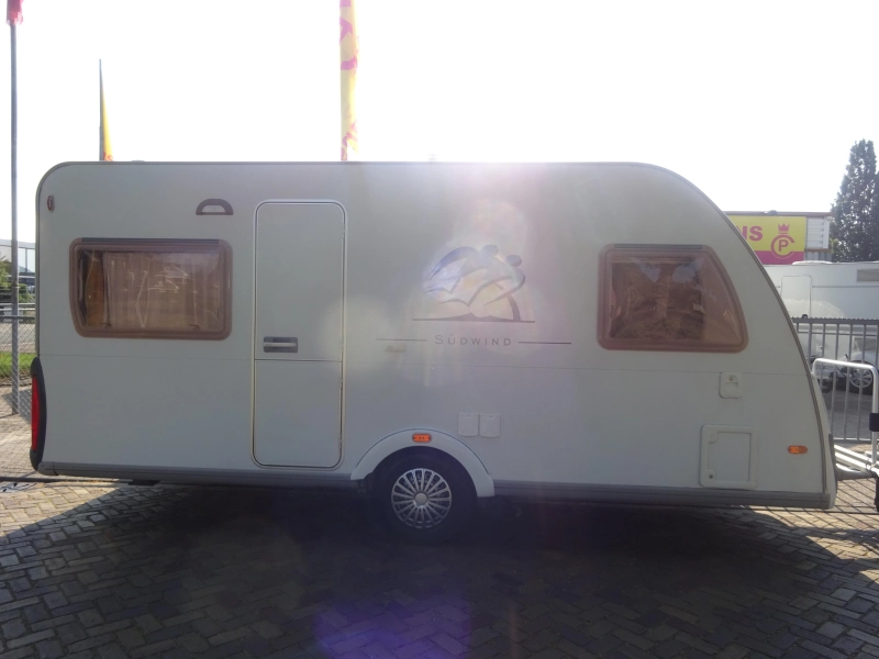 Knaus Sudwind 450 FU  foto: 10