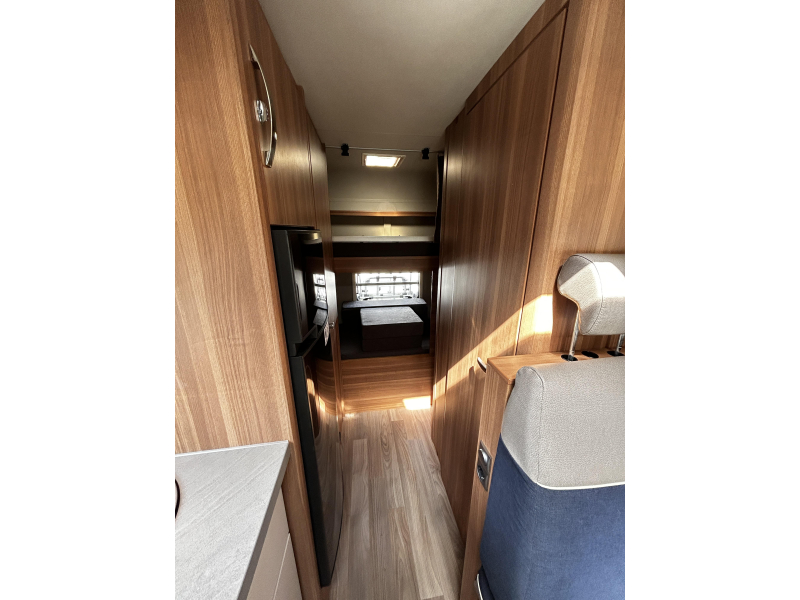 Weinsberg CaraHome 600 DKG Stapelbed/alkoof/6-zitpls  foto: 18