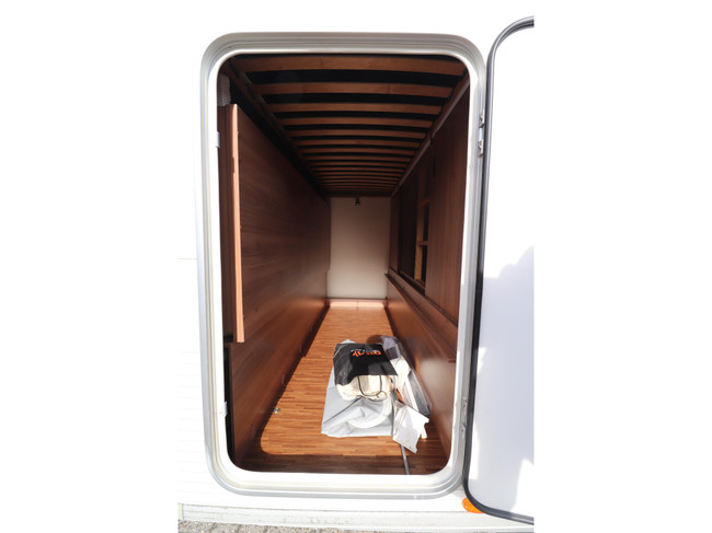 Bürstner Averso 495 TK Stapelbed / Voortent