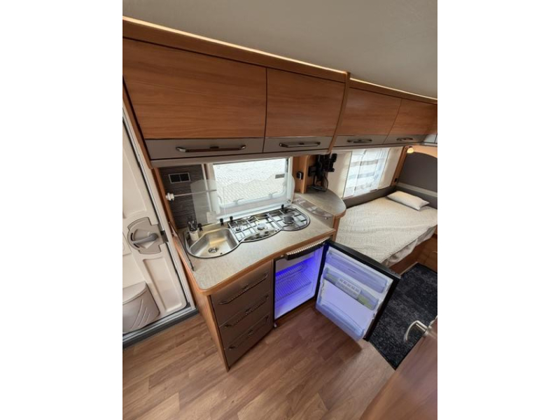 Eriba Nova 495 GL Mover Luifel Voortent  foto: 17