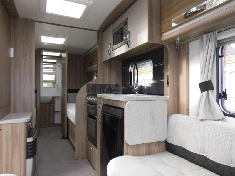 Sprite Cruzer 492 SR Mover, cassetteluifel!  foto: 8