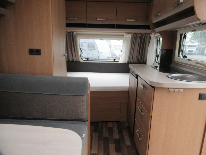 Knaus Sport 400 QD COMPACT, LUIFEL, VOORTENT  foto: 3