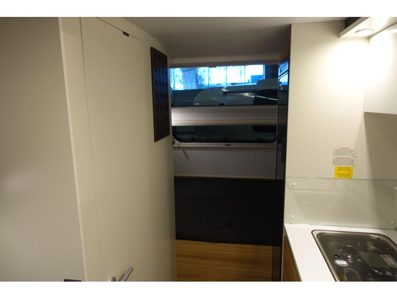 Adria Action 391 PD mooi compleet  foto: 10