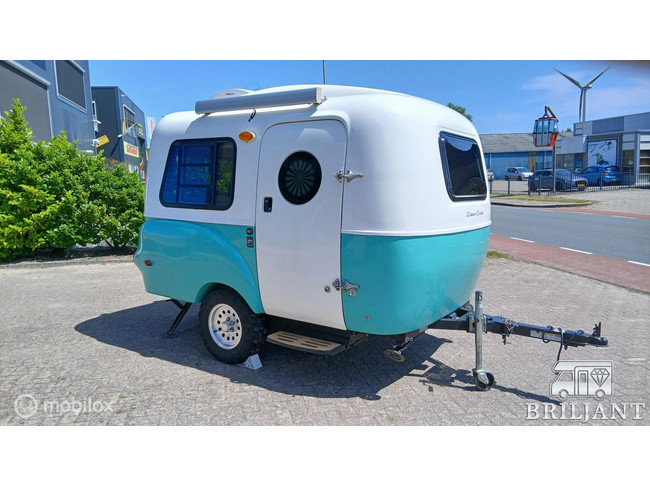 happier camper HC1 Caravan zeer uniek enigste in europa