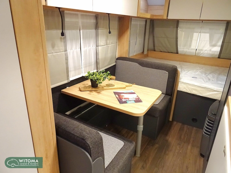 Knaus Sport 500 QDK stapelbed uitvoering!  foto: 2