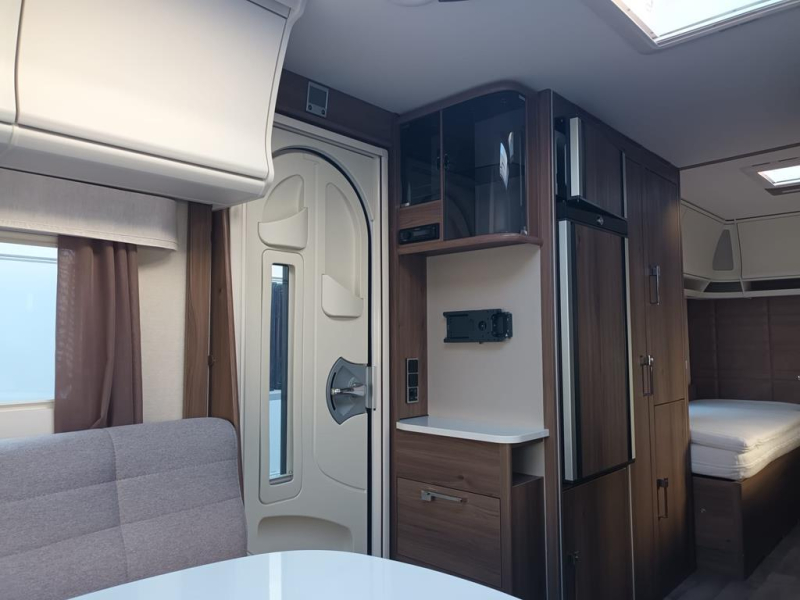 Kabe Ametist 560 GLE 