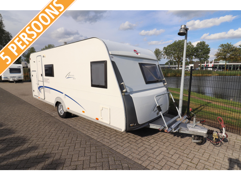 Bürstner Averso 495 TK Stapelbed / Voortent  hoofdfoto: 1
