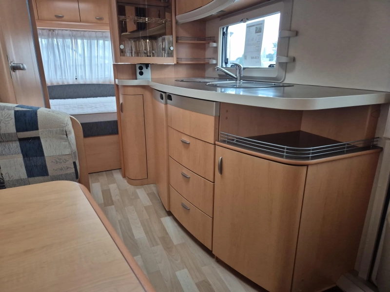Hobby De Luxe 440 SF  foto: 6