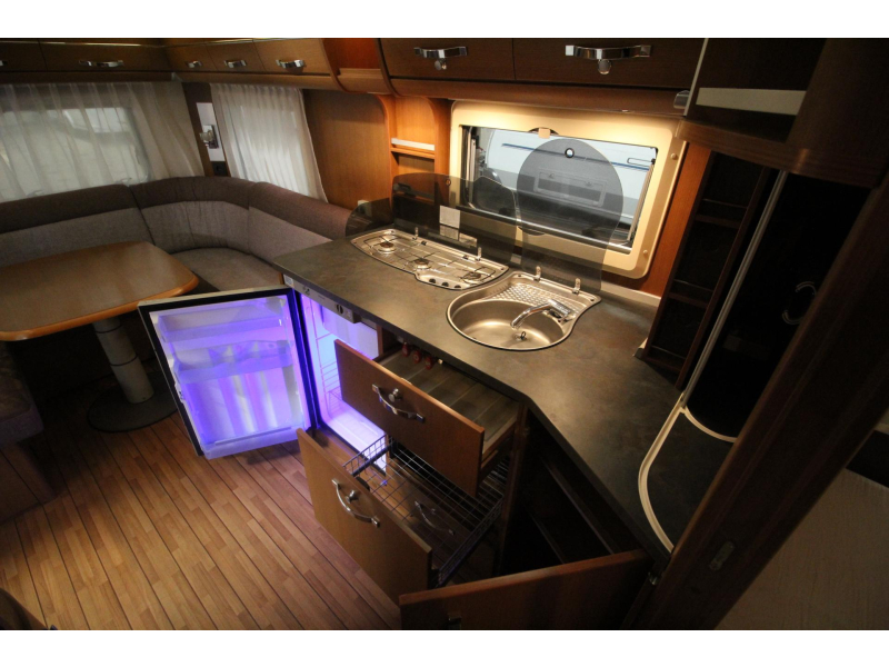 Knaus Sudwind Exclusive 500 FU Thule 6300, VT Isabella  foto: 12