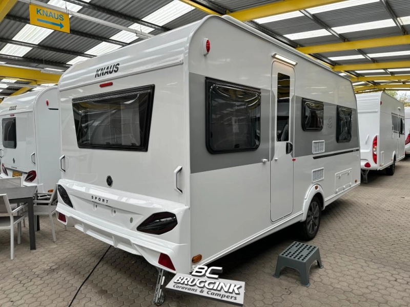 Knaus Sport 460 EU ENKEL BED VLOERVERWARMING 