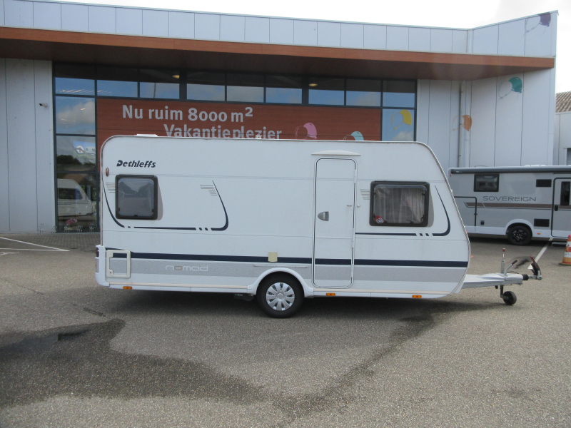 Dethleffs Nomad 450 DB MET DOREMA PANORAMALUIFEL 