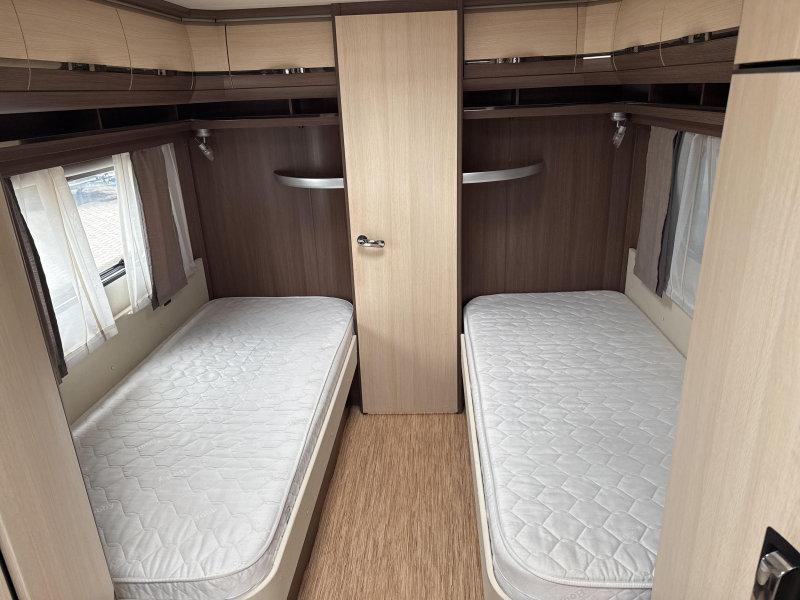 Hobby Prestige 560 WLU Mover/Fietsdrager/Airco  foto: 7