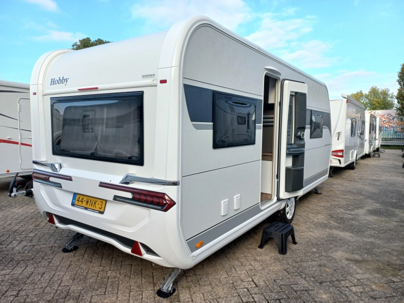 Hobby Excellent Edition 540 UFF mover-luifel-fietsdrager 