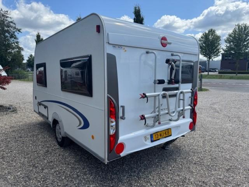 Bürstner Averso 390 TS mover fietsenrek  foto: 5