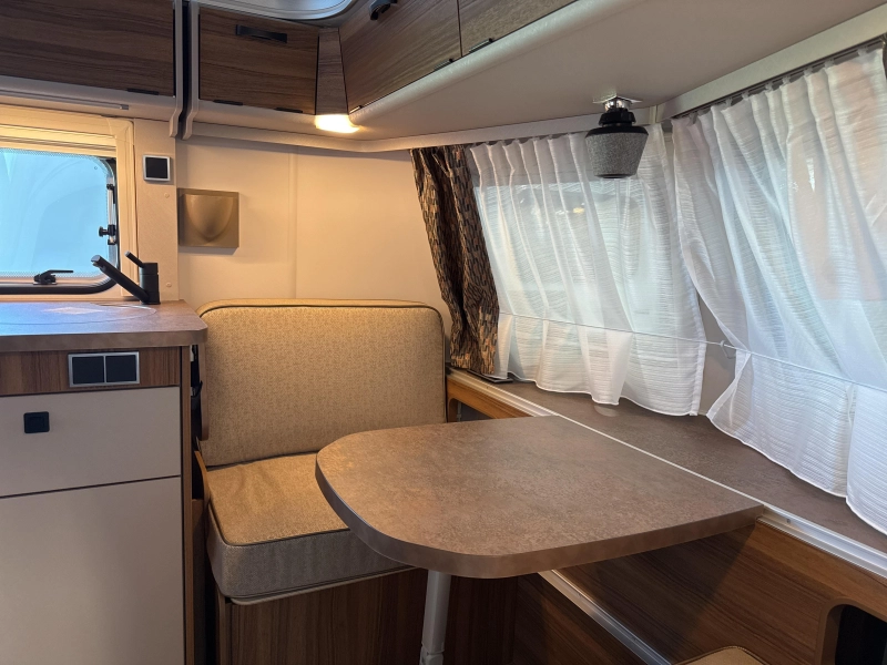 Eriba Touring 310 Legend Ventura Carrarawit 