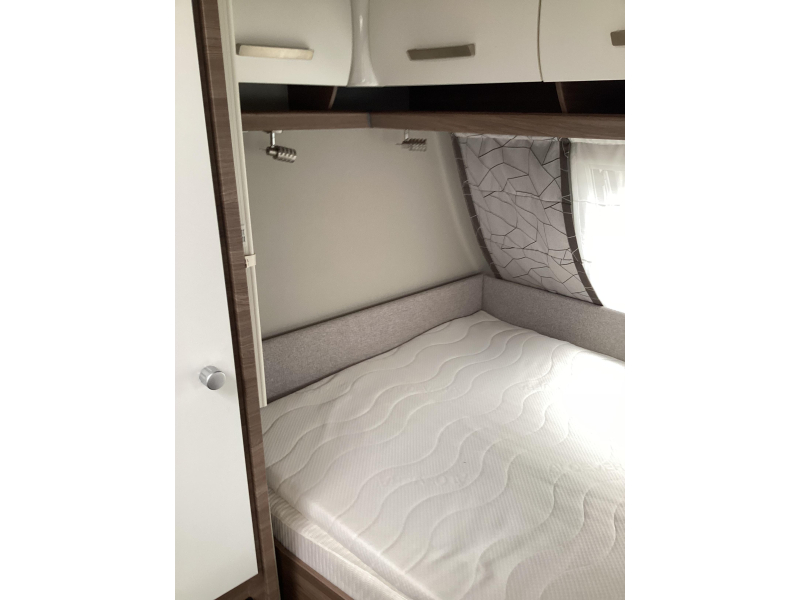 Knaus Sport Silver Selection 400 QD mover,airco,luifel  foto: 5
