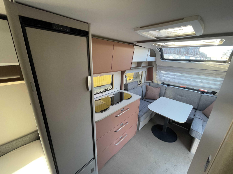Bürstner Averso Harmony Line 465 TS  foto: 13