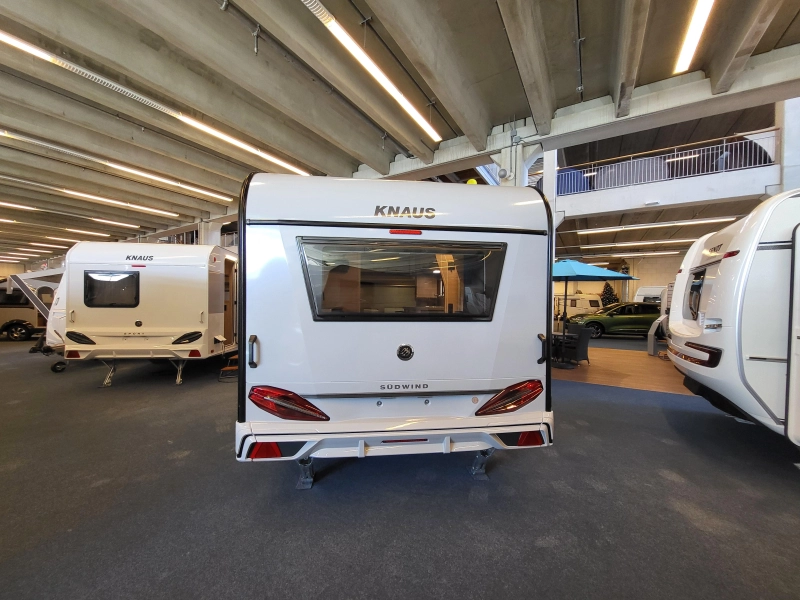 Knaus Sudwind Black Selection 460 EU super compleet af fabriek 