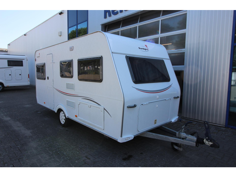 Sunlight C 44 D Fietsenrek, Luifel, 