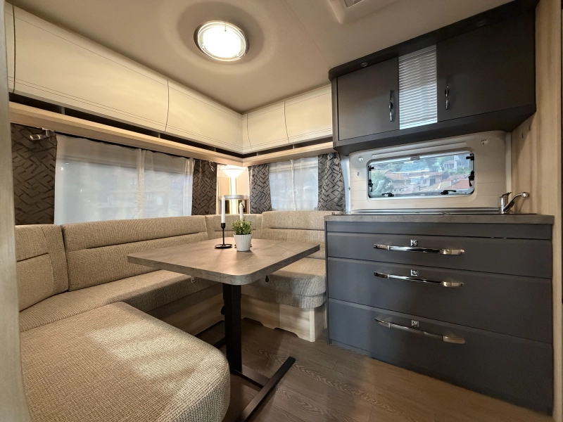 Hobby De Luxe 540 UL enkele bedden / mover  foto: 11