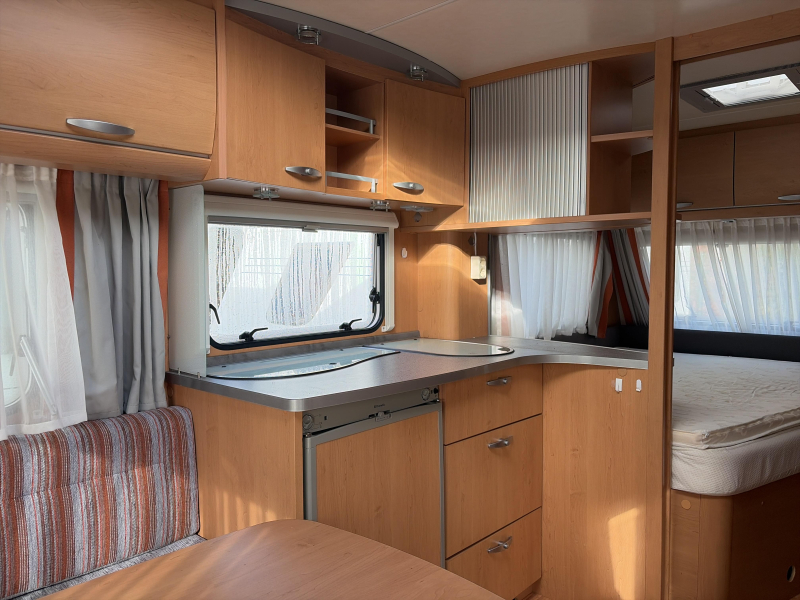Knaus Sudwind Premium Line 450 FU Mover/Luifel/Fietsdr.  foto: 6