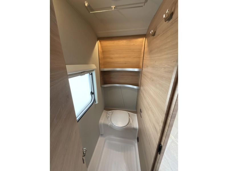 Knaus Sudwind Black Selection 500 UF VLOERVERW-GRATIS MOVER  foto: 8