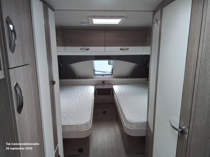 Hobby Prestige 560 UL Aparte bedden+rondzit 
