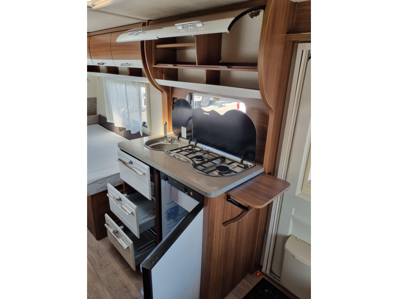 Eriba Exciting 471 Enkele bedden - Mover  foto: 7