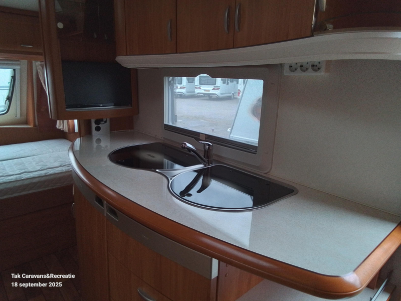 Hobby Excellent 440 SF zeer nette caravan  foto: 5