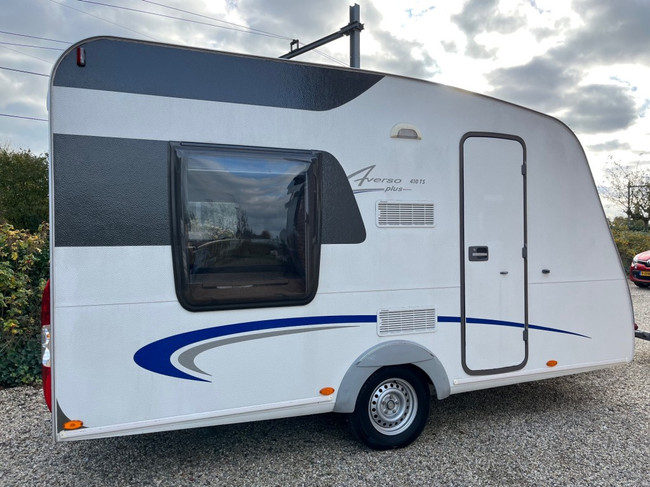 Bürstner Averso 410 Ts Plus Hefbed , zeer nette staat! 2014 hoofdfoto: 1