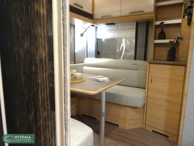 Knaus Sudwind Black Selection 460 EU 50 jaar Witoma voordeel!  foto: 6
